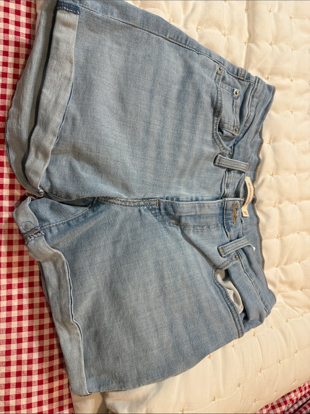 Levi's Light Blue Denim Rolled-Hem Women's Shorts, Size 27